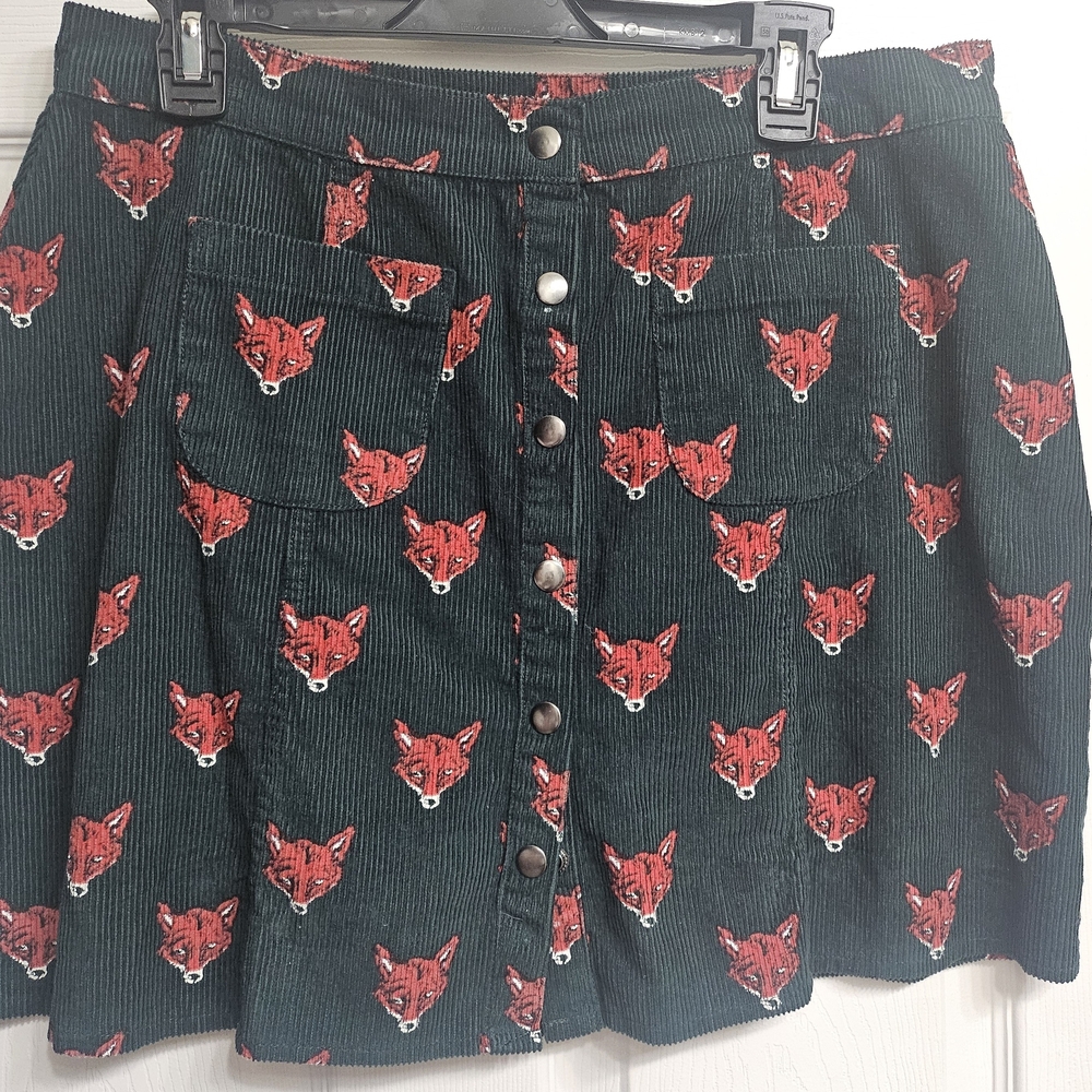 Run & Fly Green Corduroy Skirt with Fox Print